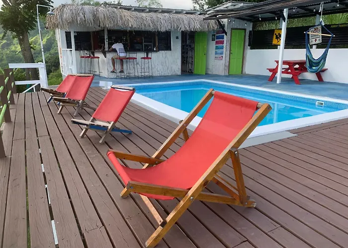 Kingsworth Bed And Breakfast